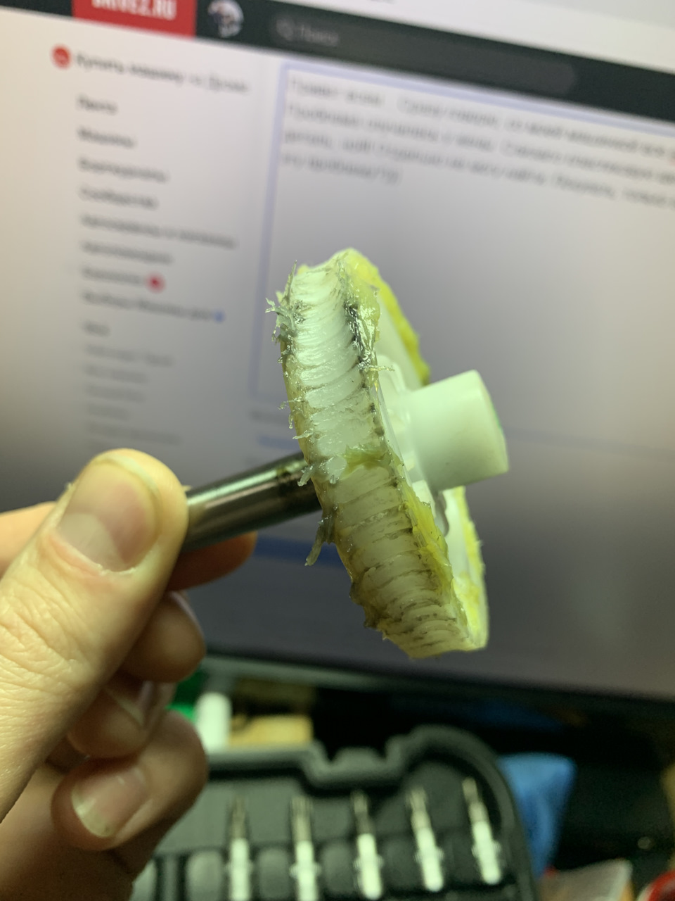 Шестерня мотора стеклоомывателя — Volkswagen Tiguan (2G), 1,4 л., 2020 ...