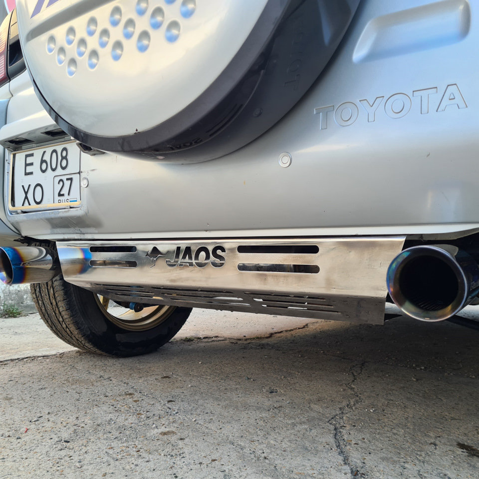 ну и прикручиваем новый — Toyota RAV4 (I)