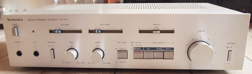 Technics SU-V15 アンプ / M222ダブルカセット2台set Technics SU-V15 アンプ / M222ダブルカセット2台set