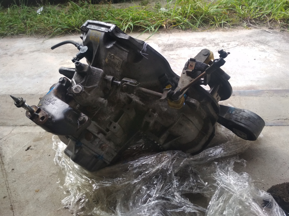 Новье! Хотя даже в самой фирме по привозу запчастей скзаали, что КПП эти очень хрупкие — были случаи, что лопали корпуса по дороге из Минска к заказчику — Chevrolet Lacetti SW