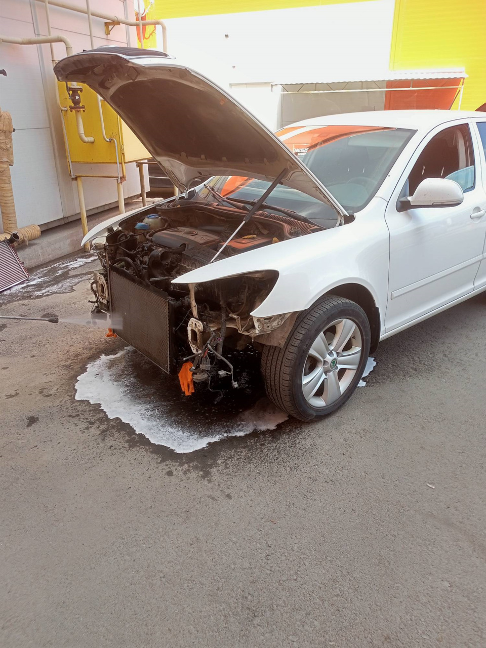 Мойка радиаторов и замена конденсера — Skoda Octavia A5 Mk2, 1,8 л ...