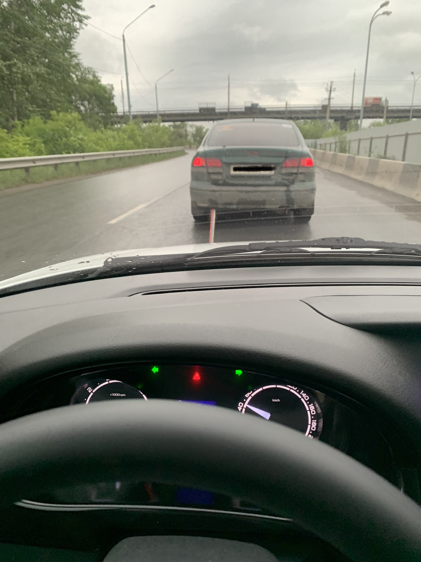 Установка звукового сигнала, замена троса сцепления — Lada Приора ...