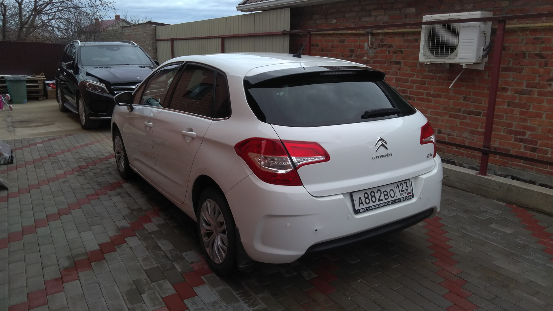 Citroen C4 (2G) 1.6 бензиновый 2011 | Авто жены 