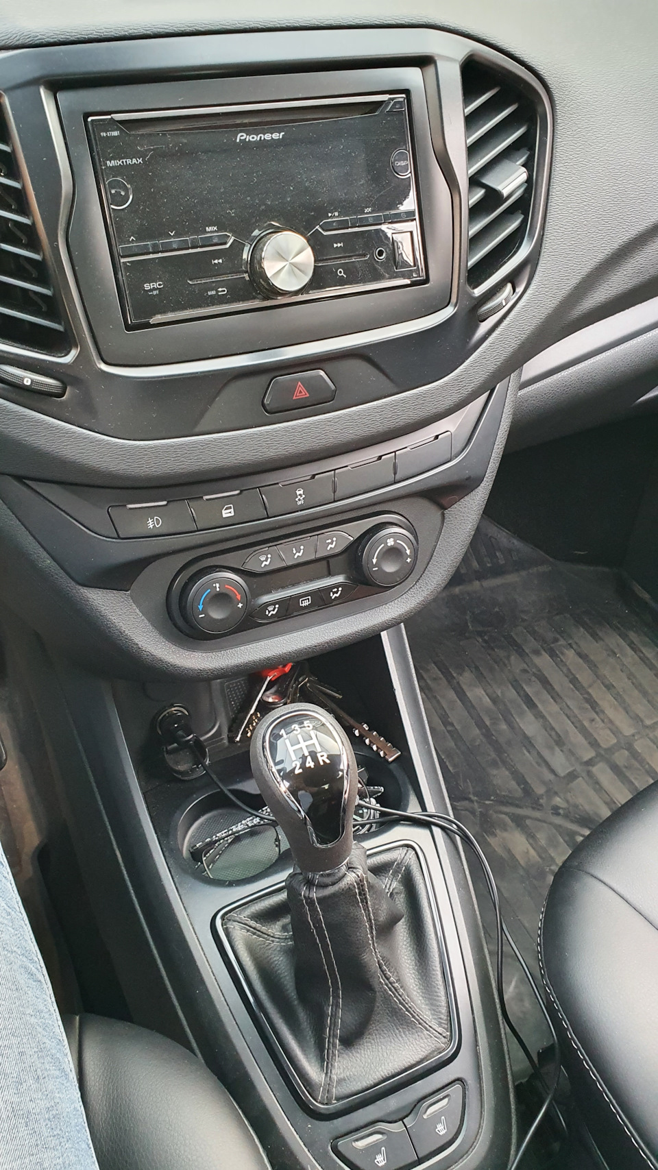 Установка рычага КПП от комфорта Лада Веста — Lada Vesta (1G), 1,6 л ...