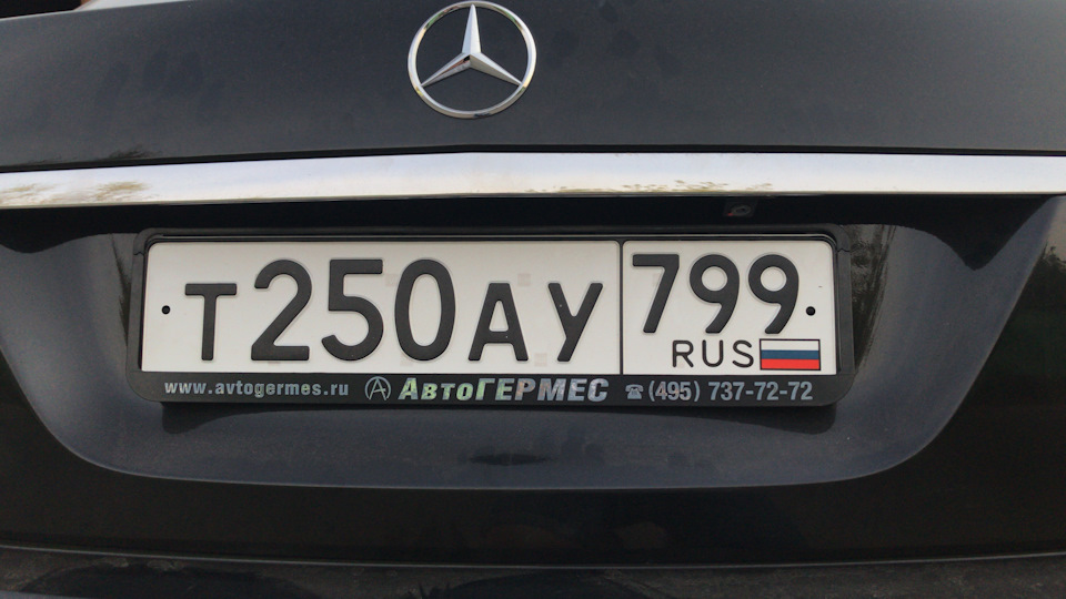 Фото в бортжурнале Mercedes-Benz E-Class (W212). Запчасти на фото: 7377272