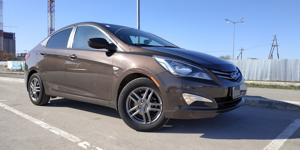 dezent tz graphite r15 — Hyundai Solaris (1G), 1,6 л, 2016 года ...
