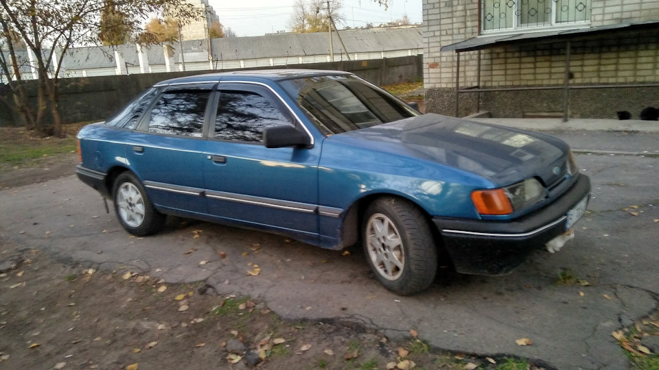 Подогрев заднего стекла и зеркал — Renault Laguna I, 1,8 л, 1999 года ...