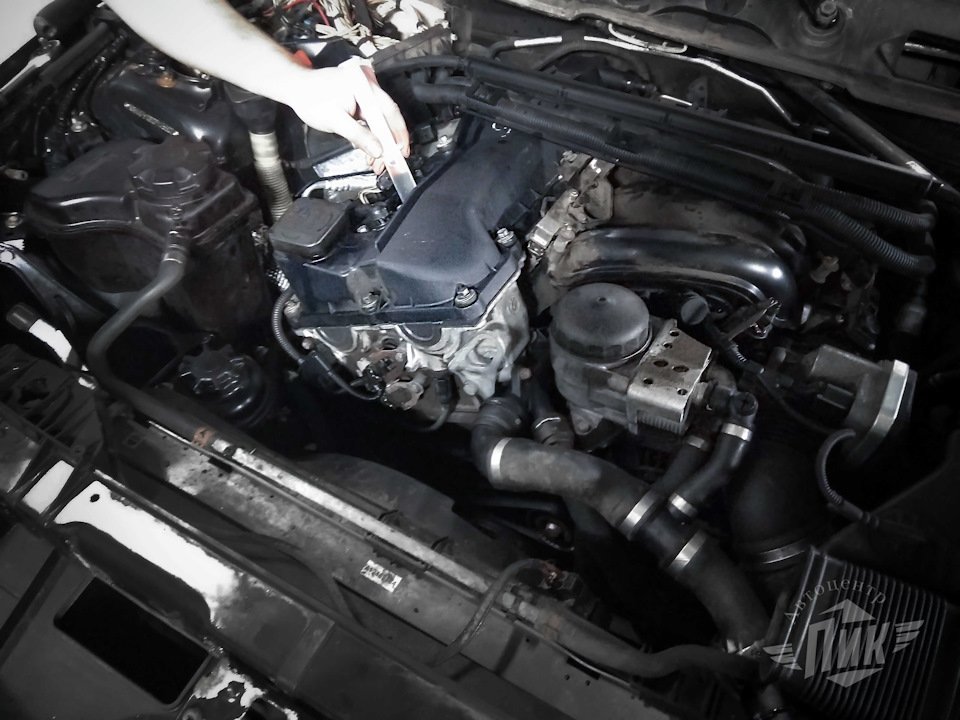 ЗАМЕНА МАСЛОСЪЕМНЫХ КОЛПАЧКОВ БМВ Е66 N62 — Автоцентр ПИК на DRIVE2