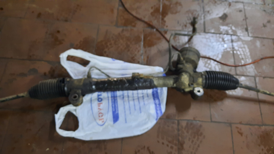 Рулевая рейка потекла. — Chevrolet Captiva (1G), 2,4 л, 2012 года ...