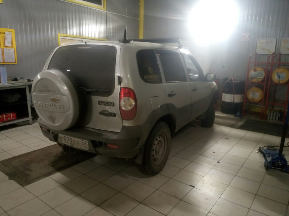 Подтраивает на ходу… — Chevrolet Niva GLX, 1,7 л, 2009 года | визит на ...
