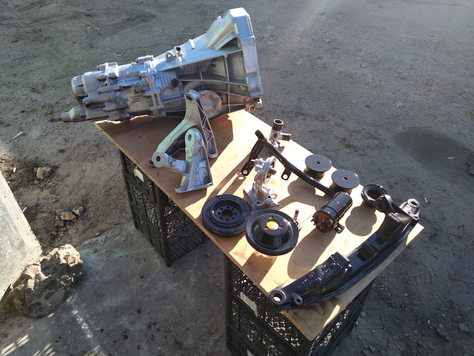 Фото в бортжурнале Audi 100 (C3)