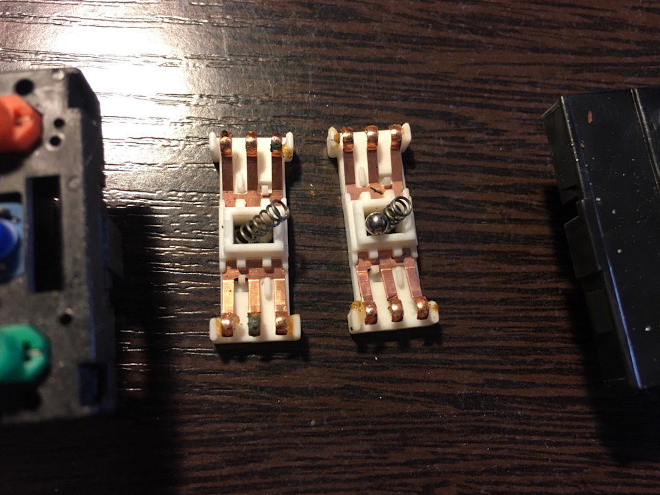 Подсветка кнопок подогрева сидений — Mitsubishi Lancer IX, 1,6 л, 2007 ...