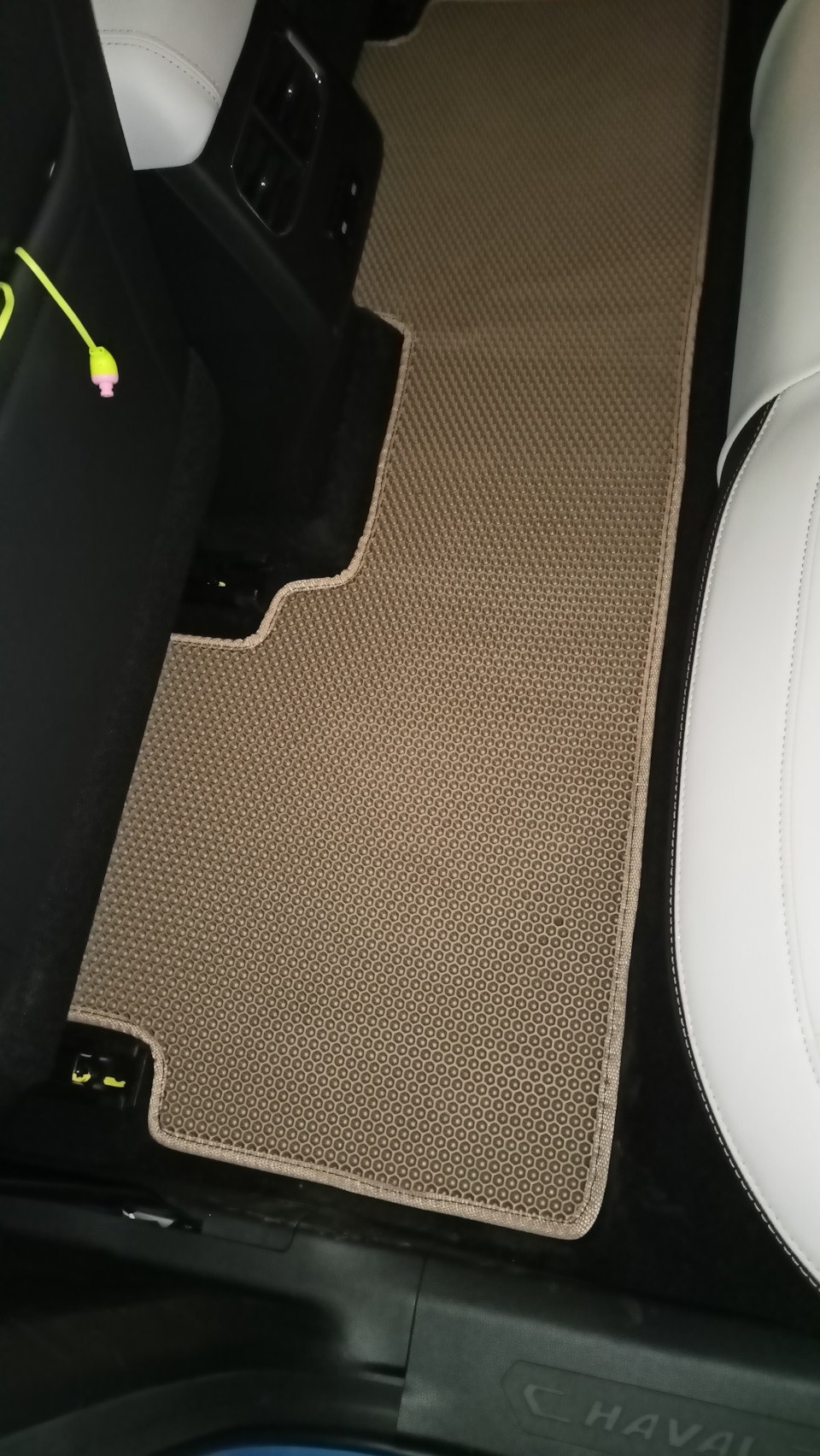 Фото в бортжурнале Haval Jolion