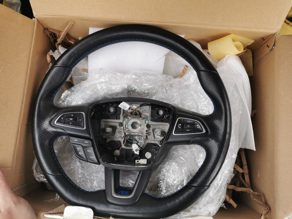 Руль форд фокус 3 RS рест — Ford Focus Hatchback II, 1,6 л, 2009 года ...