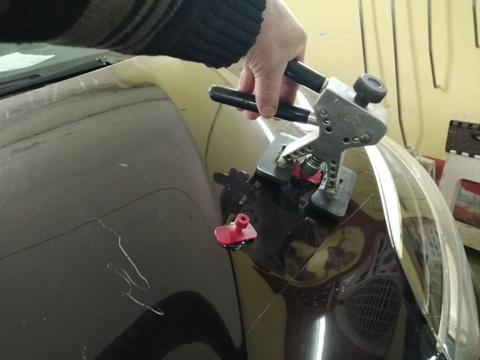 Рено Каптюр. Выправляем капот без покраски. — Bezpokras на DRIVE2