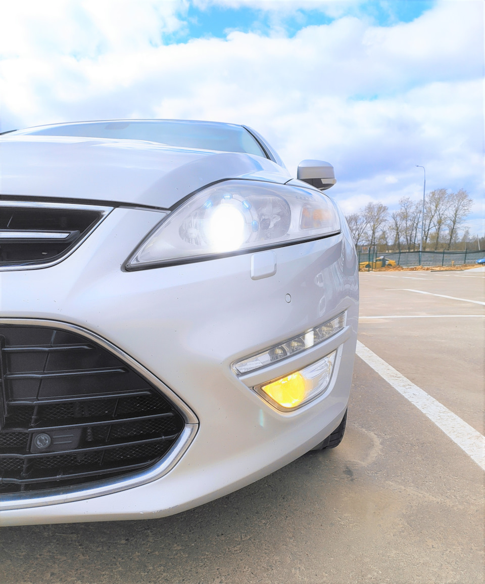 Желтые лампы в птф. — Ford Mondeo IV, 2,3 л, 2012 года | электроника ...