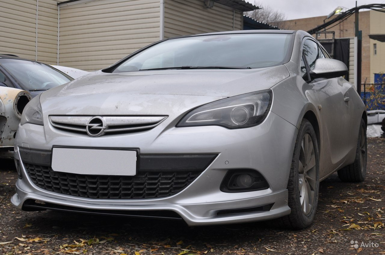 Спойлер переднего бампера Opel Astra GTC 2012