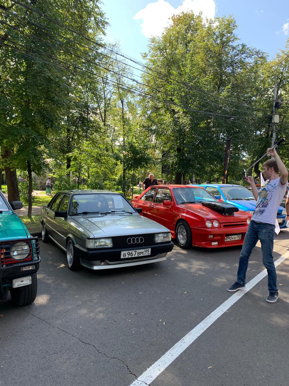 Парк Сокольники. Ретрофест 24-25 августа — Audi 80 (B2), 1,6 л, 1986 года |  встреча | DRIVE2