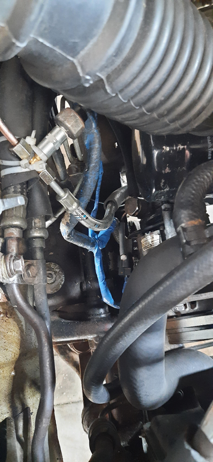 датчик масла в собранном виде — Hyundai Galloper