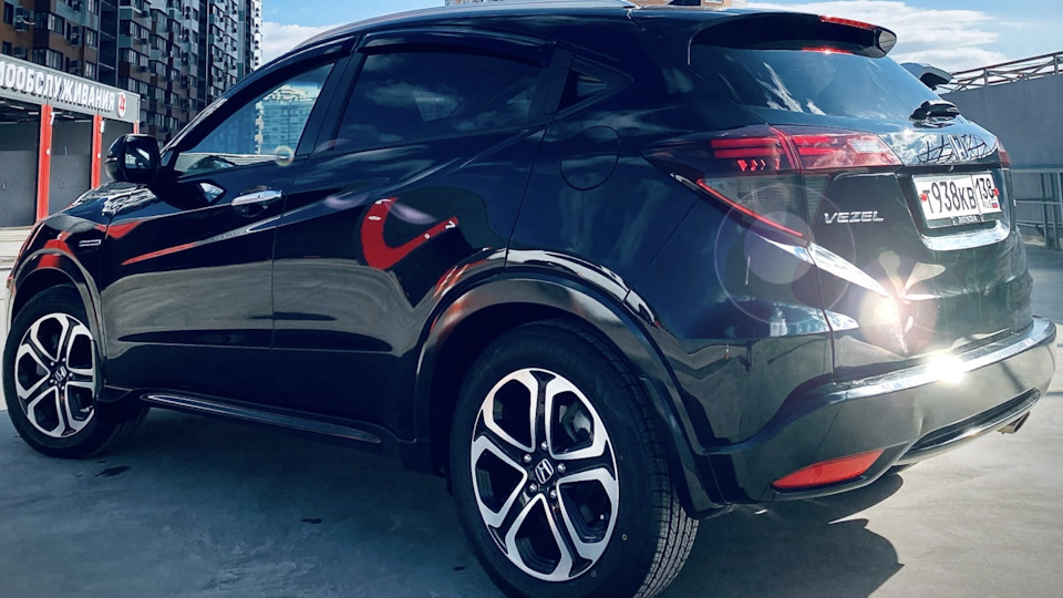 5. Хонда везель на 17 дисках. Honda vezel диски r18. Диски на хонда везел. Honda vezel диски r18.