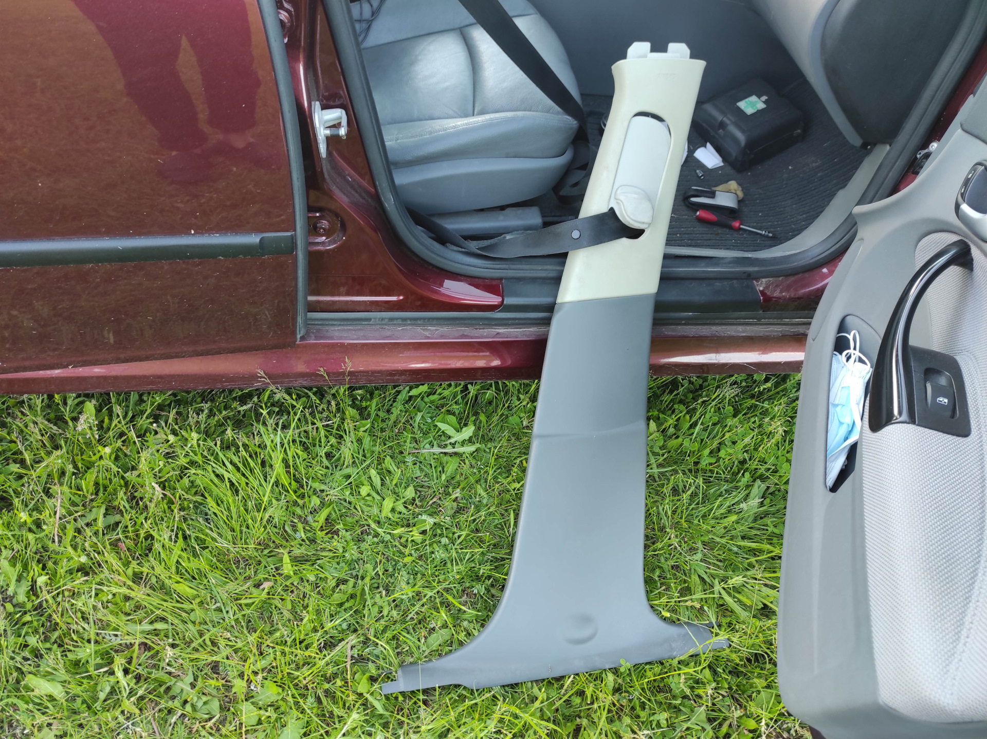 Как снять облицовку средней стойки. — Saab 9-3 (2G), 2 л, 2003 года ...