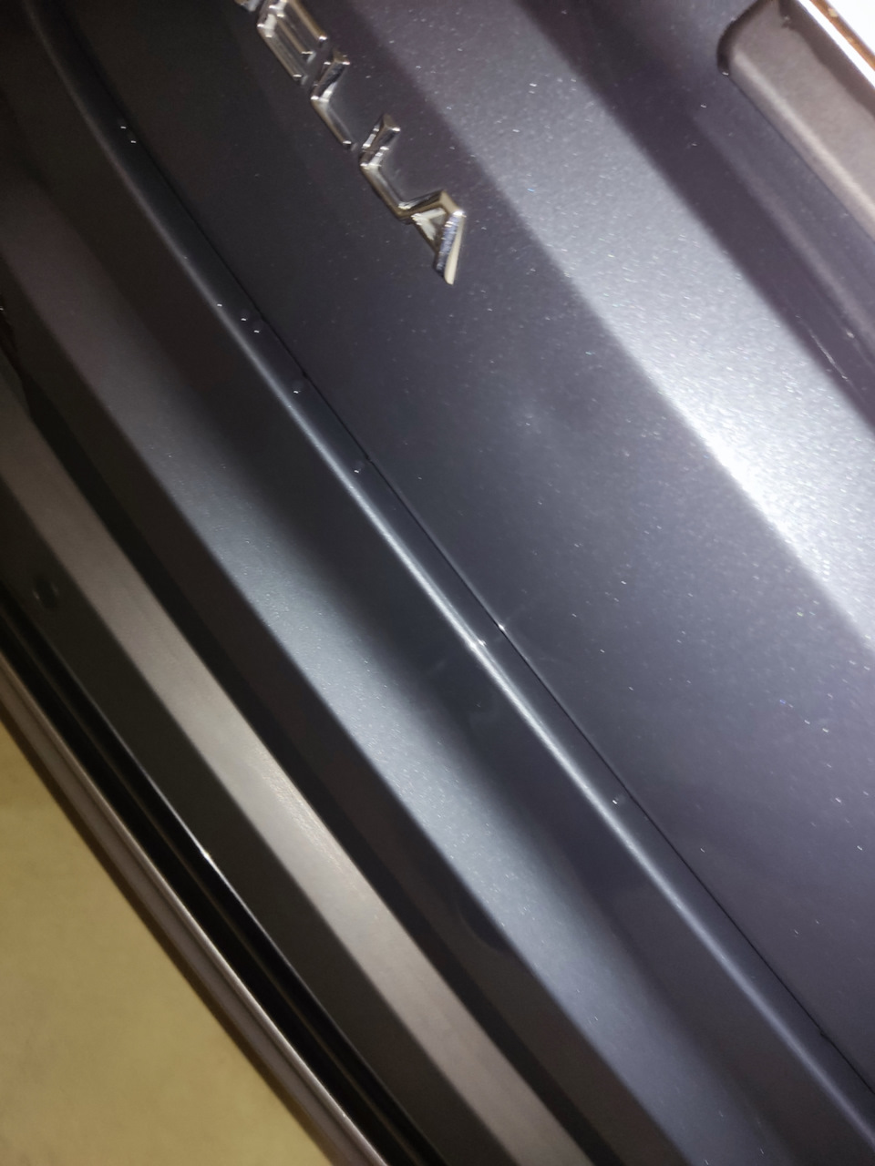 выправил вмятину на крышке багажника — Geely Tugella, 2 л, 2021 года ...