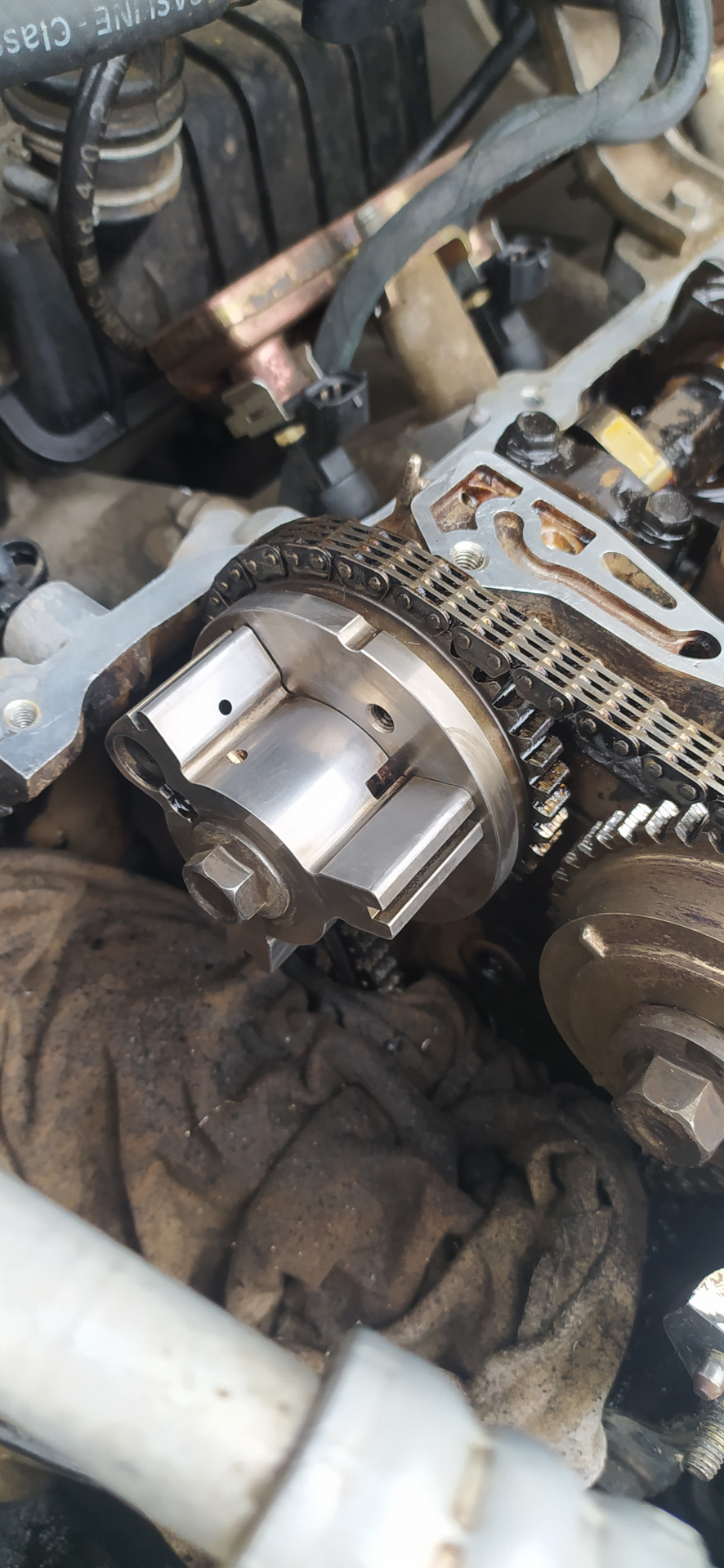 Чистка муфты VVTI — Nissan Almera Classic (B10), 1,6 л, 2007 года ...