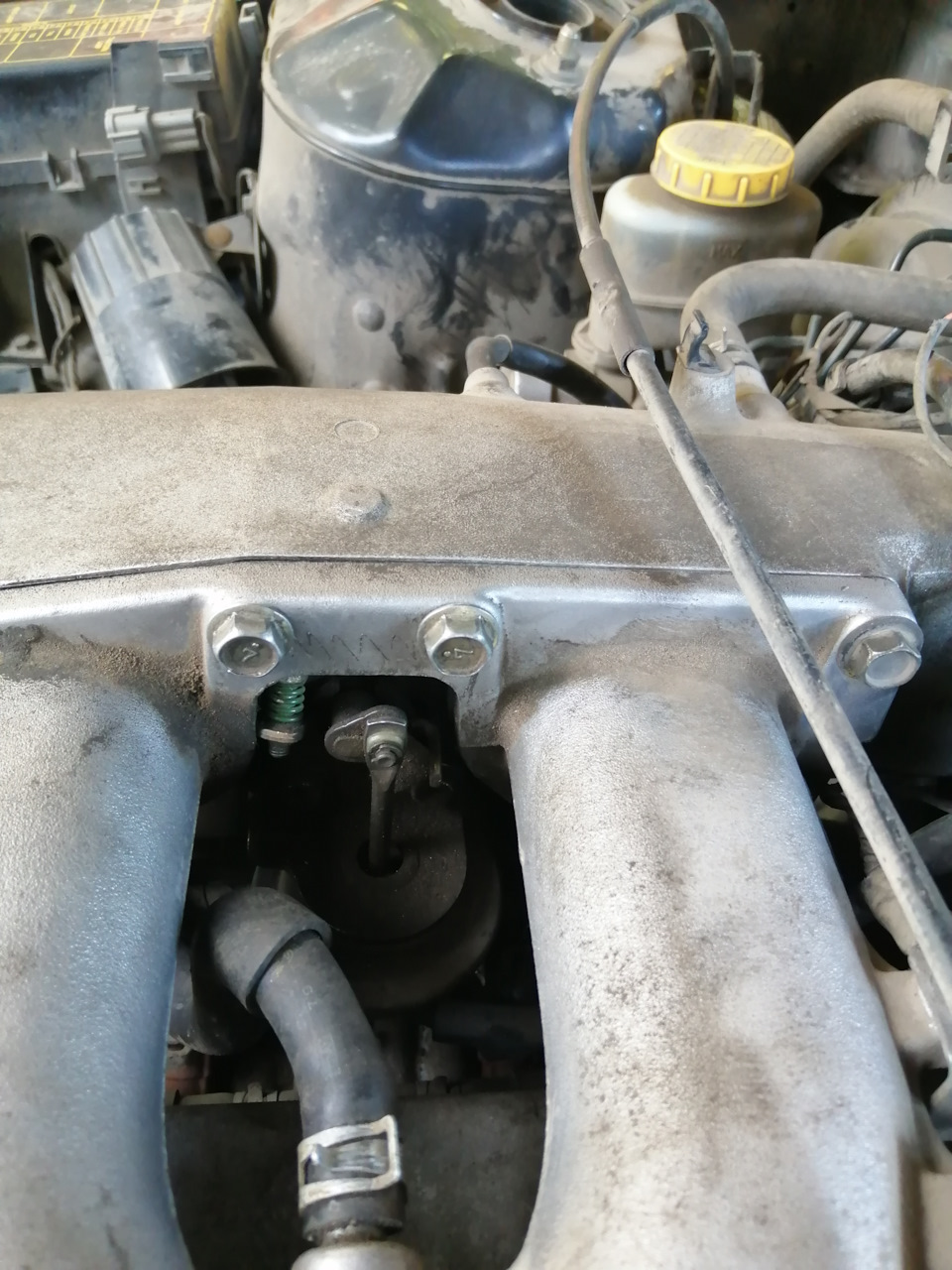 Фото в бортжурнале Nissan Laurel (C35)