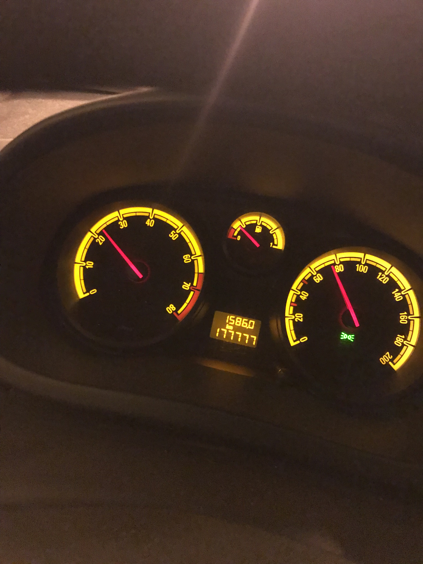 Спойлер — Volkswagen Passat CC, 1,8 л, 2011 года | аксессуары | DRIVE2