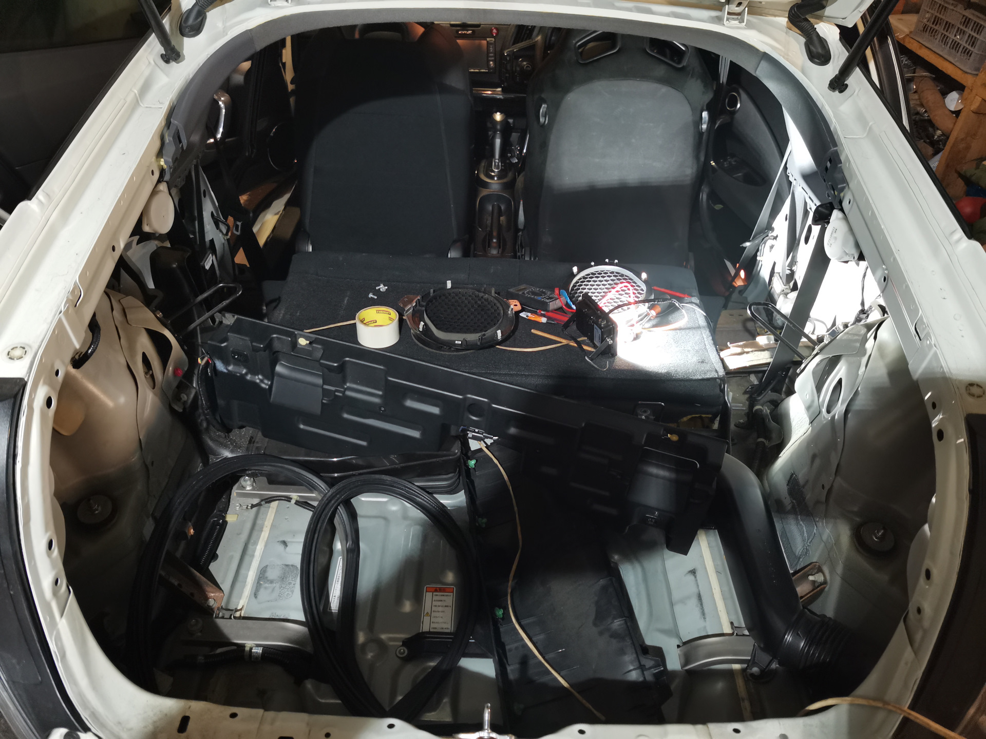 Буфер в зедку! — Honda CR-Z, 1,5 л., 2011 года | автозвук | DRIVE2