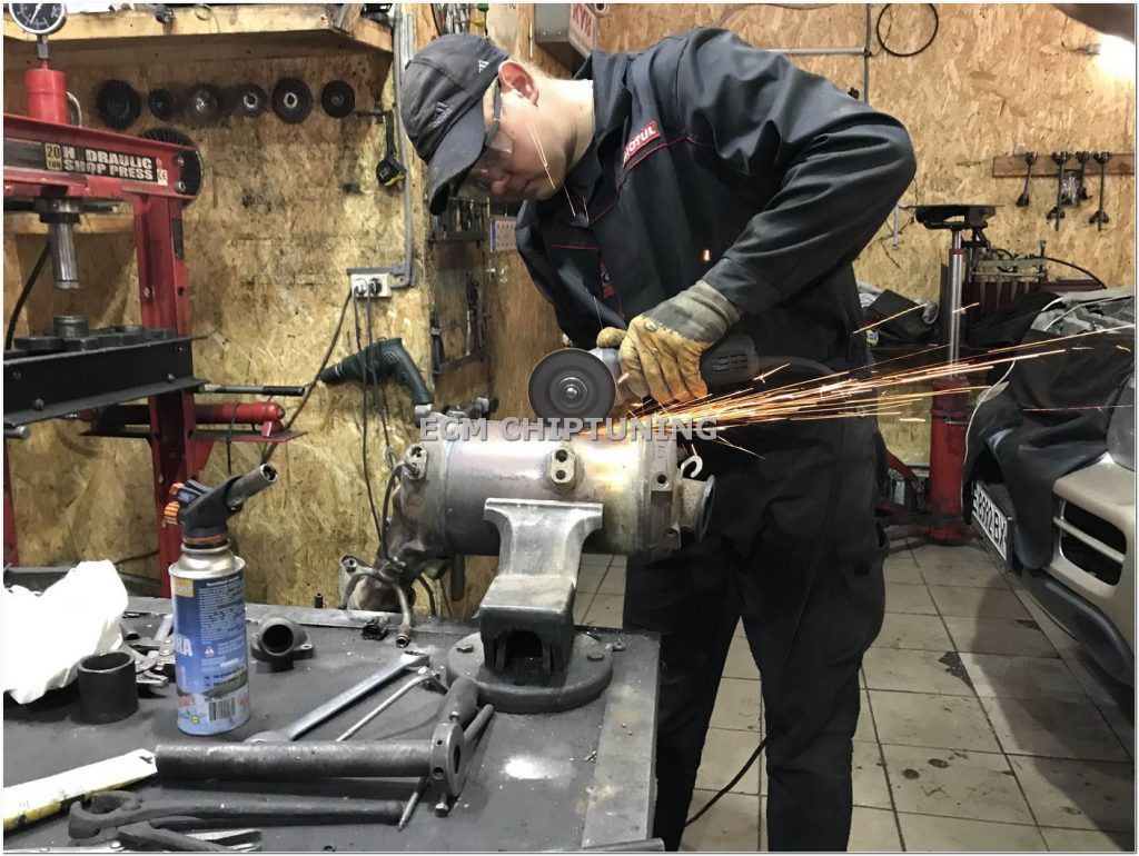 ЧИП-ТЮНИНГ БМВ (BMW) X6 (E71) — 2008 -> 2014 X DRIVE 40D 306 Л.С. — ECM ...