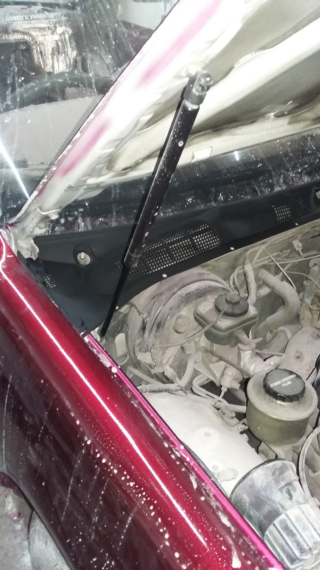 Замена уплотнителя стекла — Peugeot 307, 1,6 л, 2002 года | своими ...