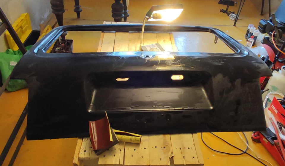 # 1. Крышка багажника из ABS пластика. — Lada 4x4 3D, 1,7 л, 2008 года ...