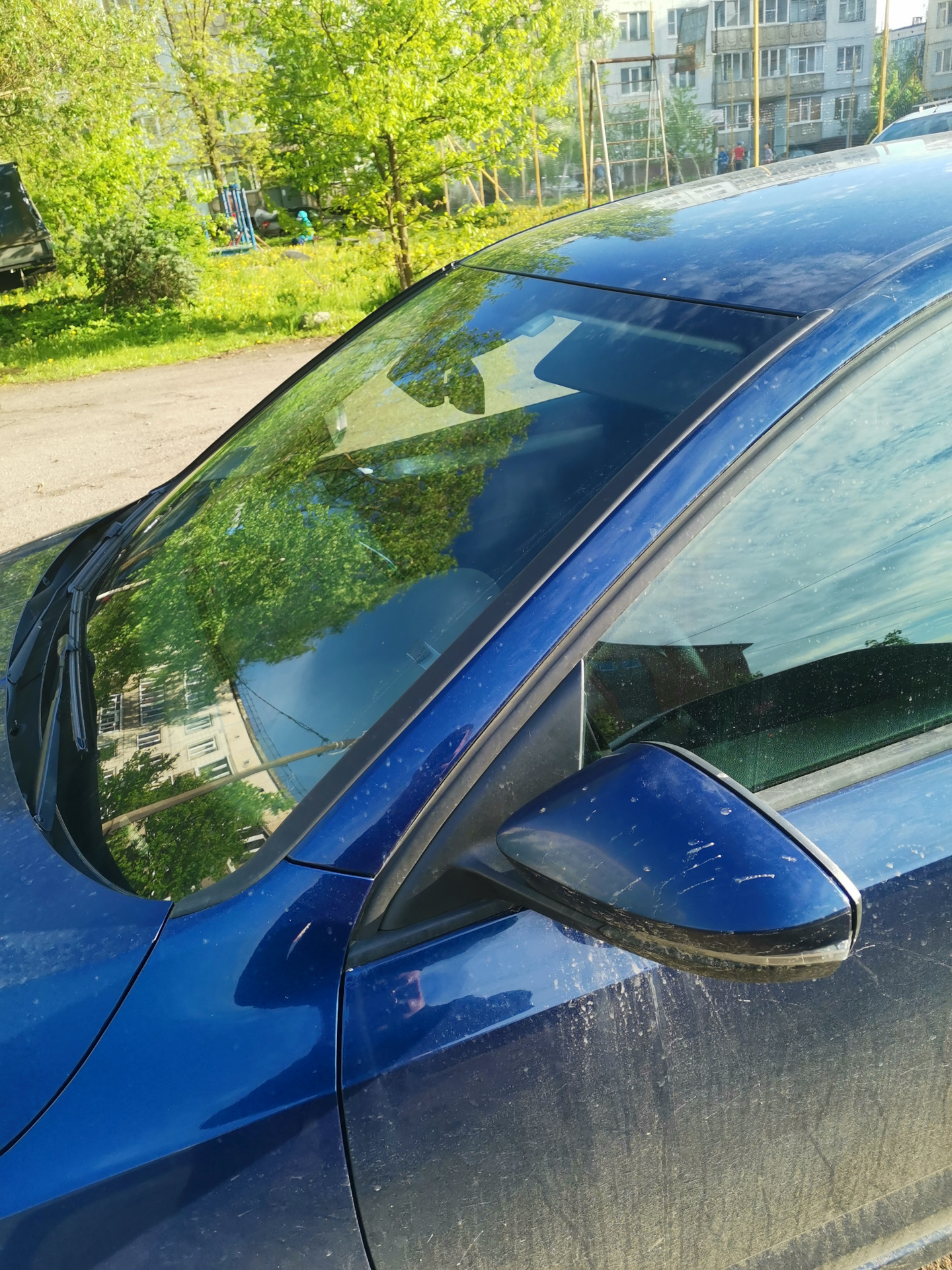 Дефлекторы лобового стекла. — Skoda Octavia A7 Mk3, 1,8 л, 2015 года ...