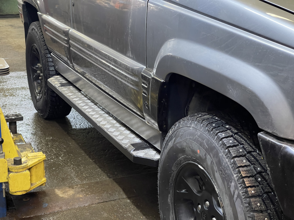 Подножки #3 — Jeep Grand Cherokee (ZJ), 5,2 л, 1996 года | своими ...