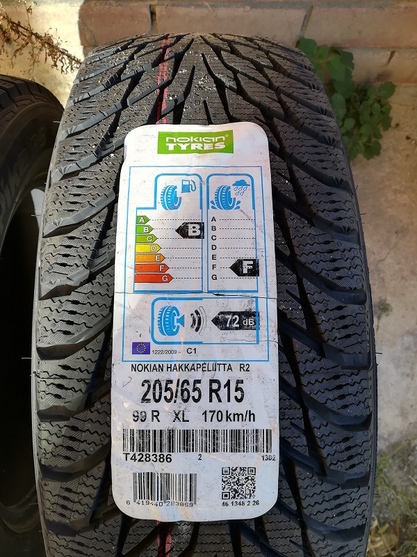 Nokian tyres hakkapeliitta r5 195 65r15 95r