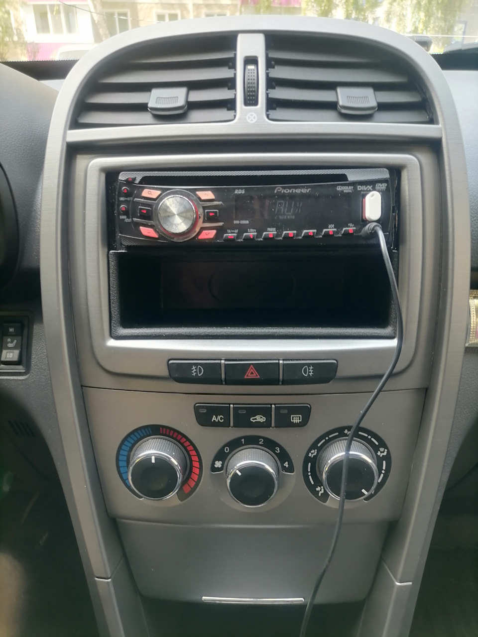 Замена штатной магнитолы — Chery Tiggo 1, 1,6 л, 2013 года | автозвук ...