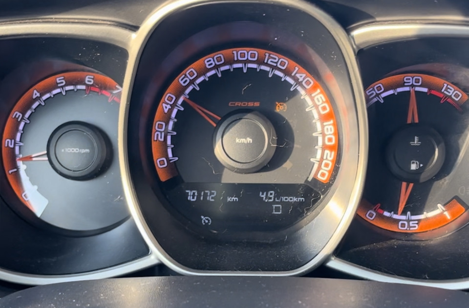 Моргает круиз-контроль Лада Веста св кросс вариатор H4m — Lada Vesta SW ...