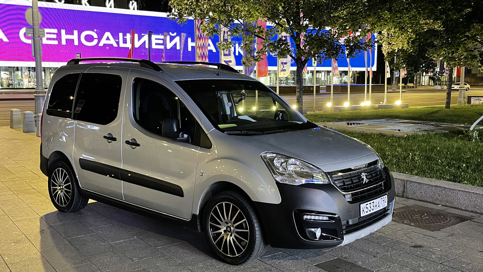 Peugeot Partner Tepee 1.6 дизельный 2017 | Диетический Лев на DRIVE2