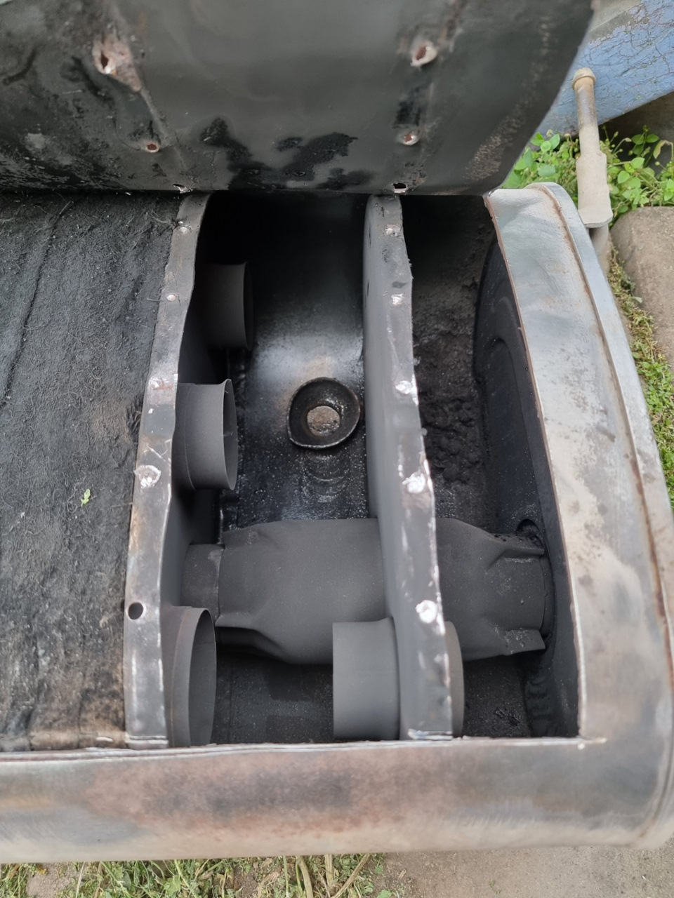 Звон в глушителе Infiniti FX35 — Infiniti FX (1G), 3,5 л, 2007 года ...