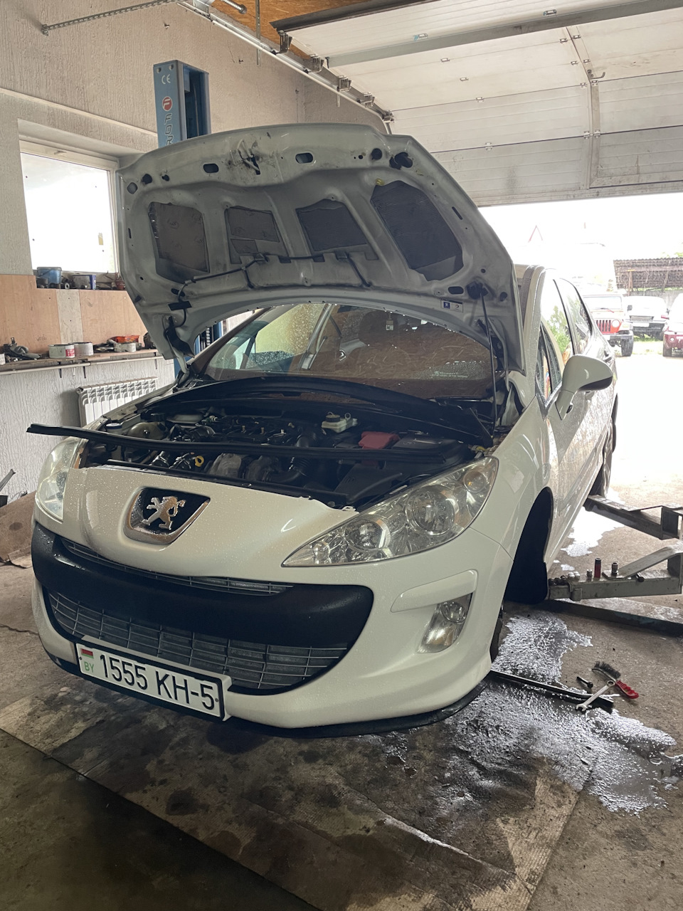 Замена чашки амортизатора, шаровой опоры левой, схождение. — Peugeot ...