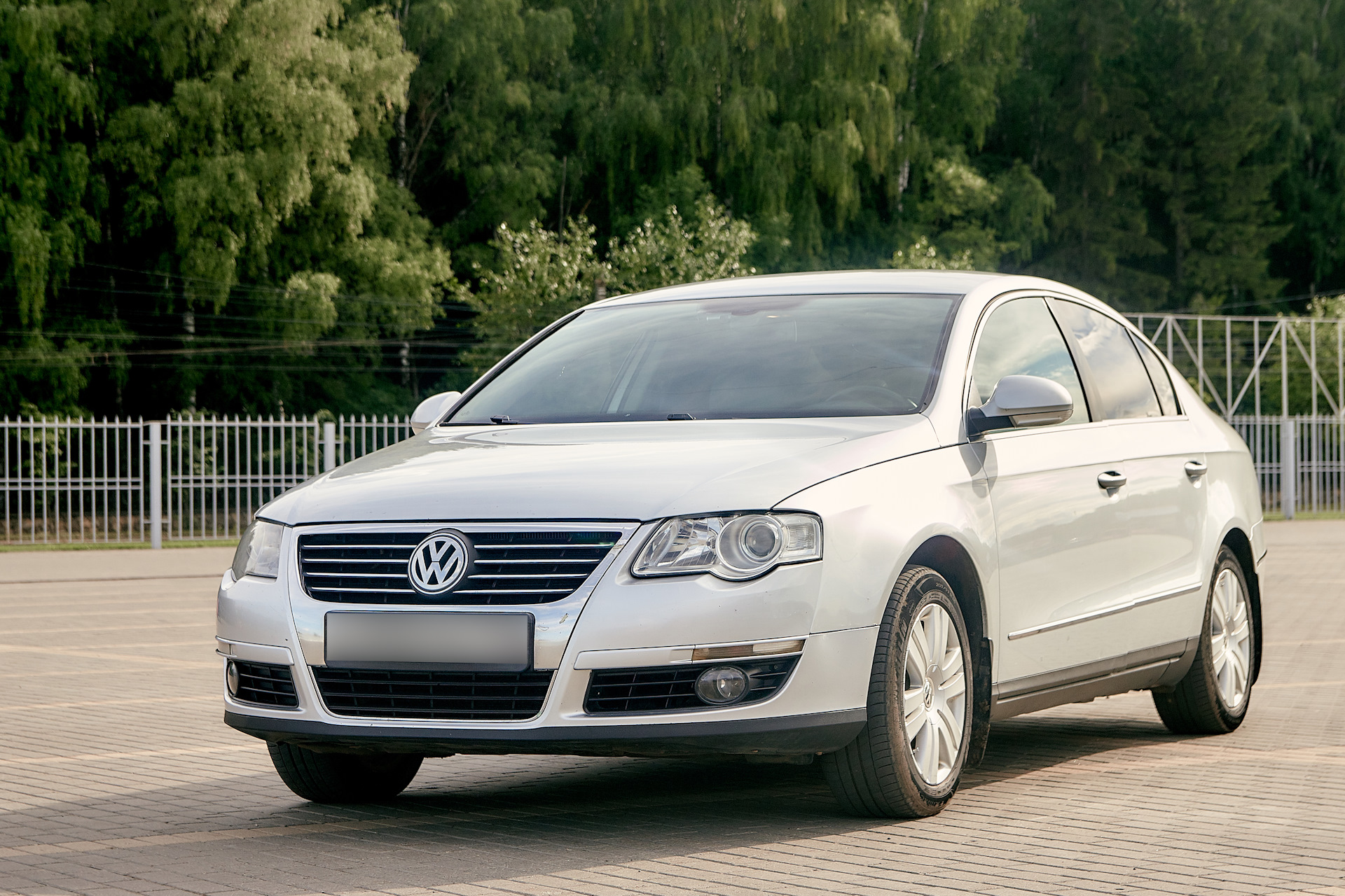 Пассат 2006 года 2.0. Фольксваген Пассат 2006. Volkswagen Passat 2006 года. Фольксваген Пассат 2 2006. Passat 2006 2.0.