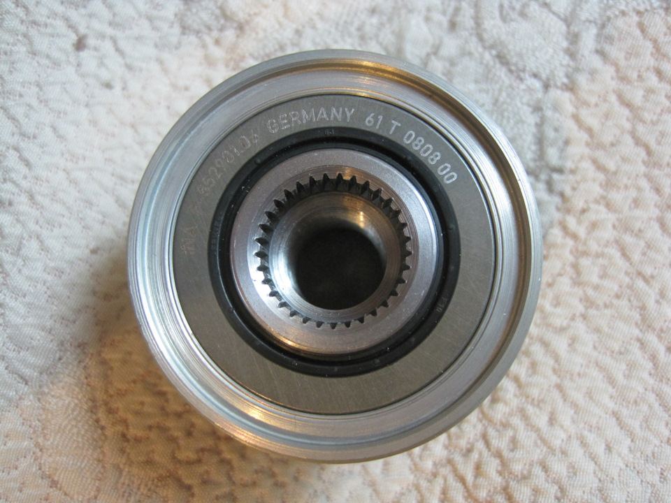 Фото в бортжурнале Lada Приора хэтчбек. Запчасти на фото: T0309