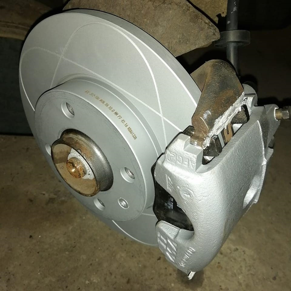 Суппорта гольф. Суппорта гольф. Суппорт тормозной задний правый гольф 4. Суппорт vw golf 4. Суппорт гольф 3.