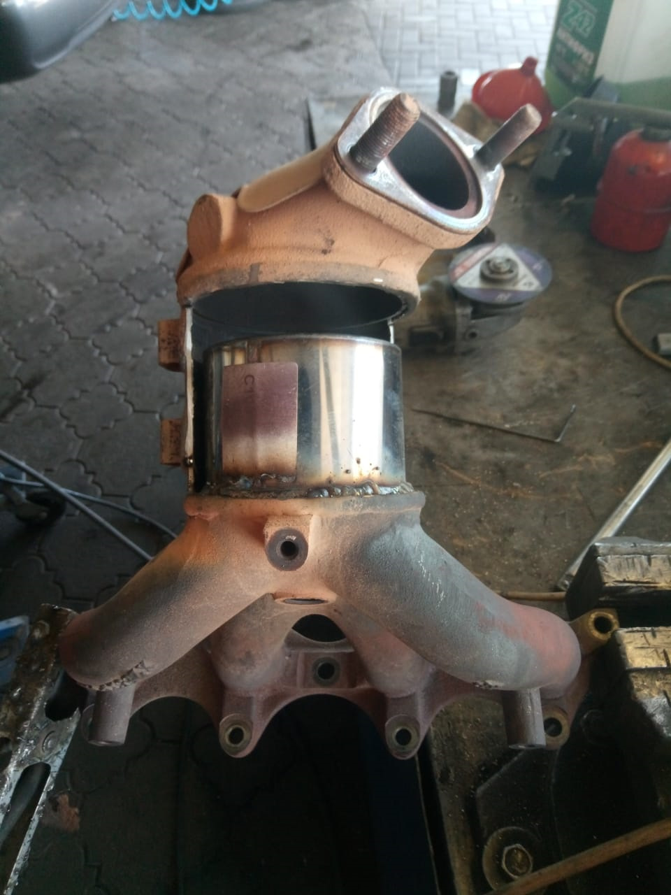 Солярис 1 катализаторы. Удаление катализатора на хендай солярис. Катализатор хендай солярис 1. Удаление катализатора на хендай солярис. Катализатор солярис 1.