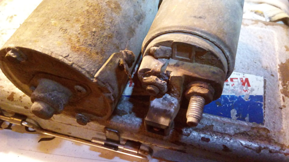 заказал жалюзи на зиму для пикапа так как он зимой долго греется, да и ...