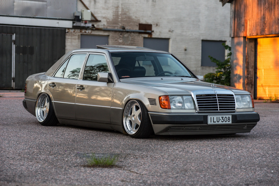 Mercedes w124 stance