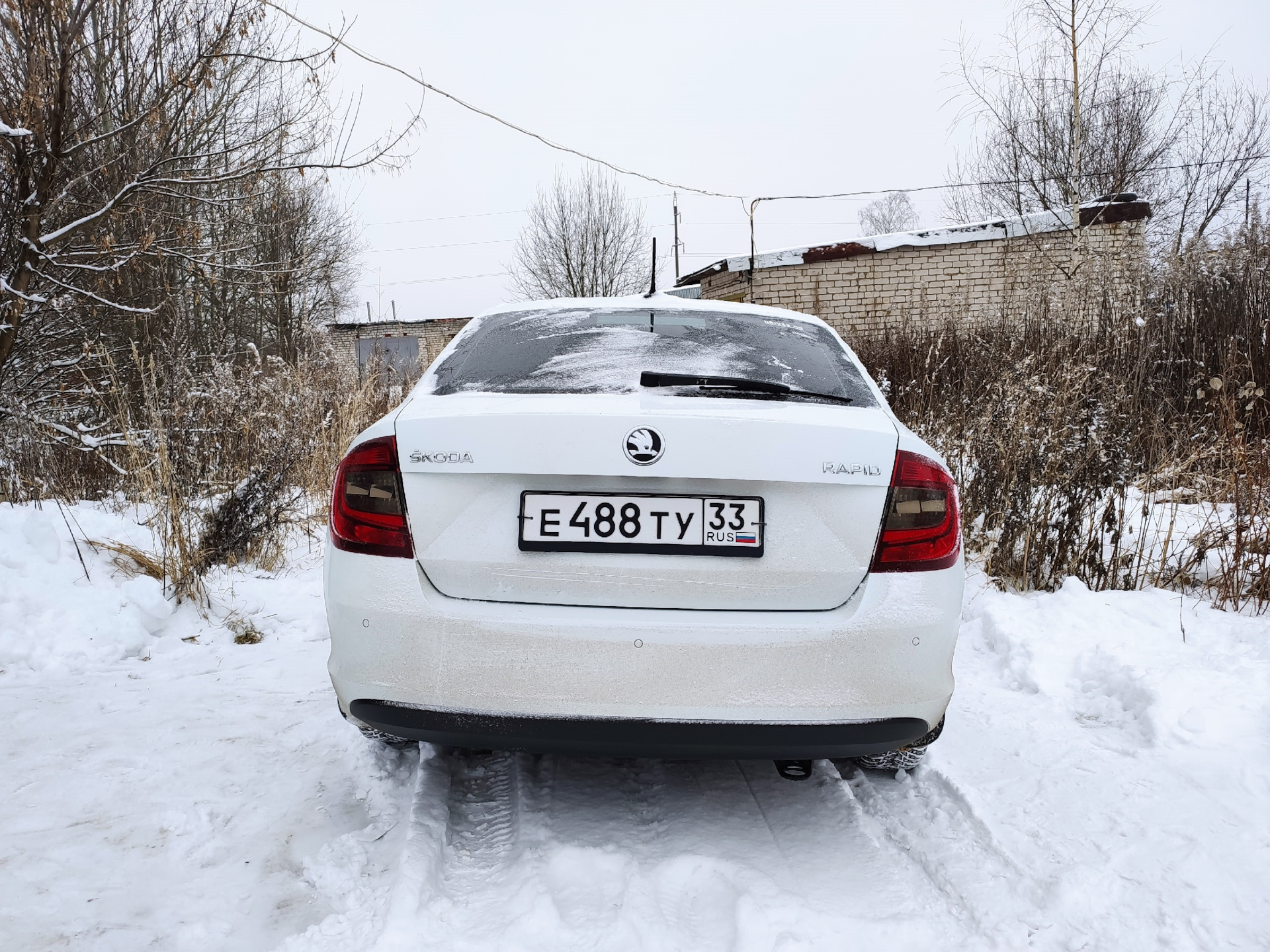 Снятие букв с задней части авто. — Skoda Rapid (1G), 1,6 л, 2018 года |  стайлинг | DRIVE2