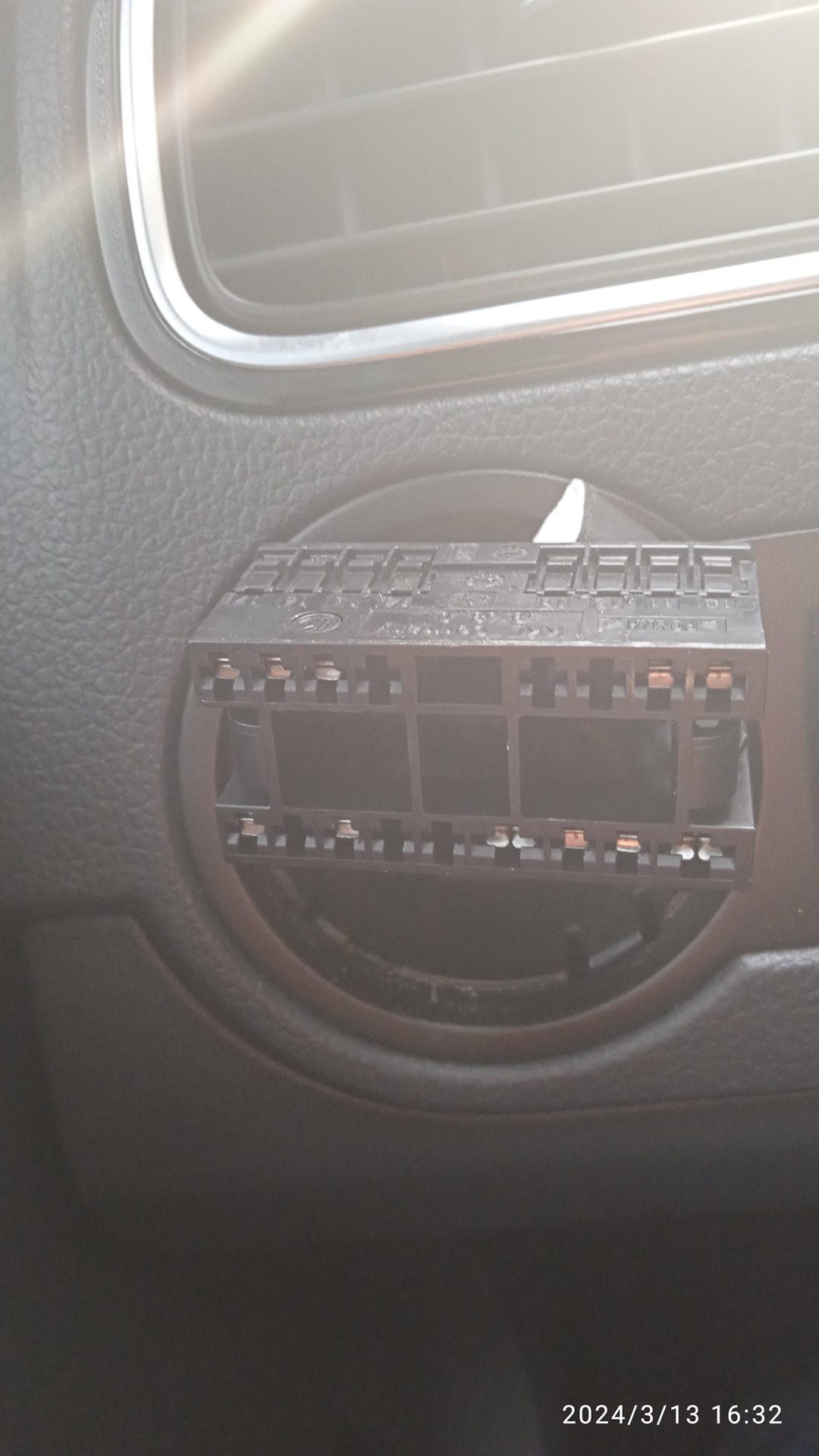Про переключатель света — Volkswagen Polo Sedan, 1,6 л, 2019 года ...