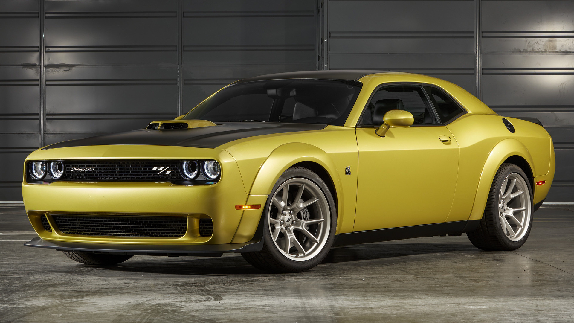 Mustang dodge Challenger 2019